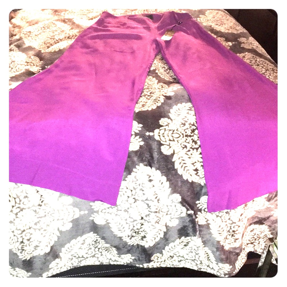 Wide leg pants